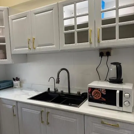 تاج الكورنيش عجمان Apartment Exterior photo